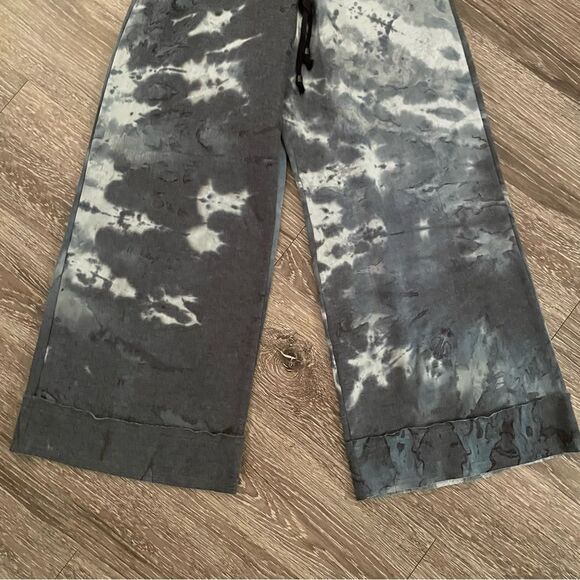 Mitchell Evan wide leg sweatpants - Picture 6 of 7
